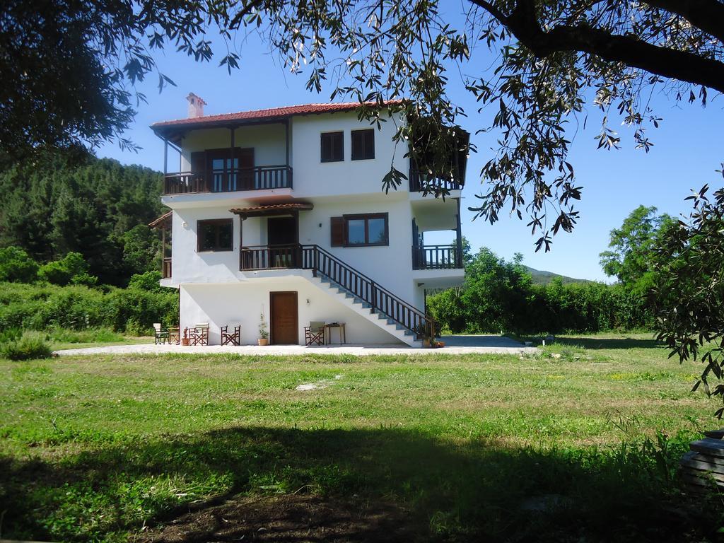 Elaionas Villa Ierissos Exteriör bild